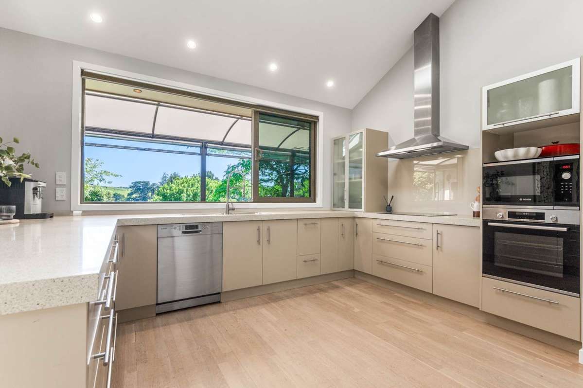 62 Medhurst Road North_1