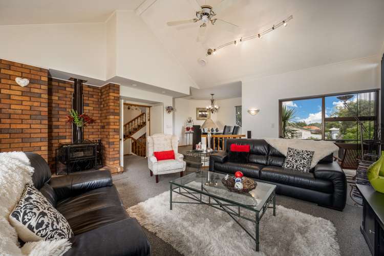 54 Beach Road Mellons Bay_24