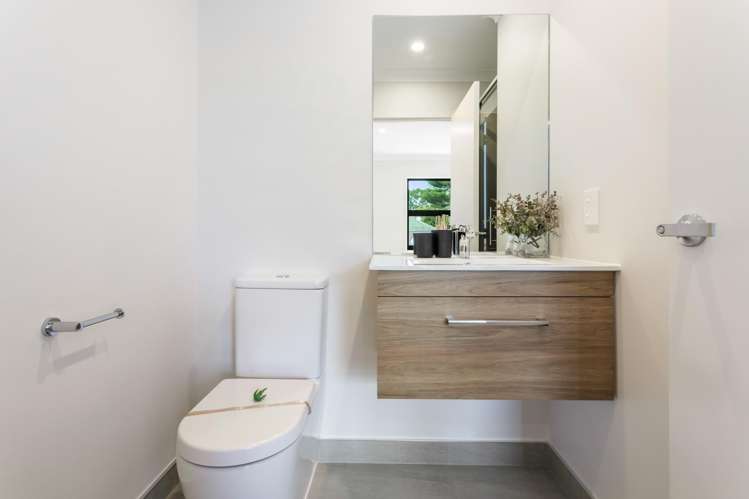 39C Waddell Avenue Point England_7