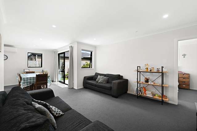 44 Benjamin Avenue Rototuna North_3