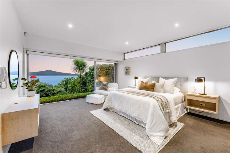 58 Seacliffe Avenue Belmont_32
