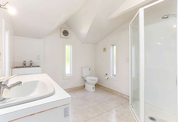 10 Leamington Road Mount Eden_18