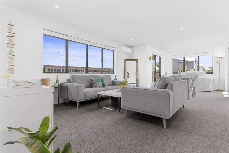 32 Te Hare Piahana Way Papamoa_1