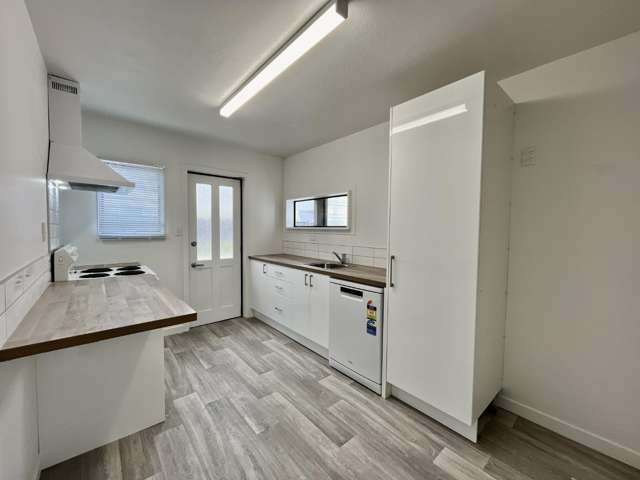 2/11 Burns Street 1551_2