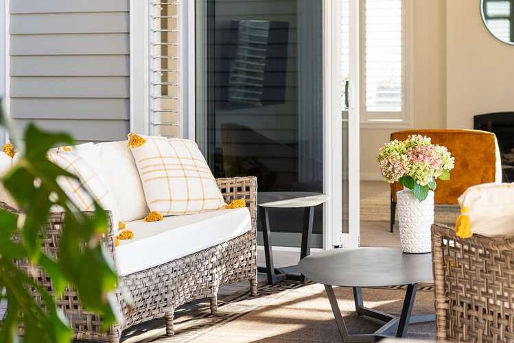 22 Lawrence Carter Drive Bombay_23