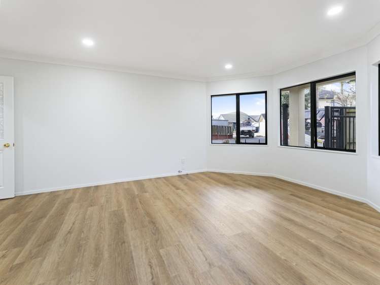 223 Hill Road The Gardens_14