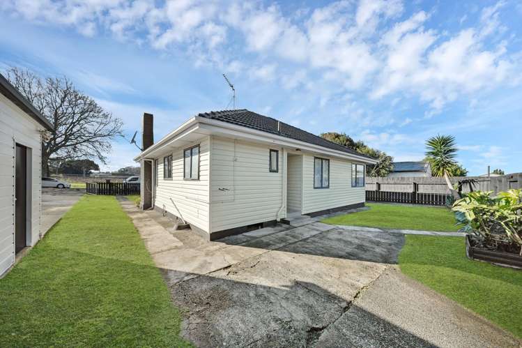 29 Railway Street West Papakura_19