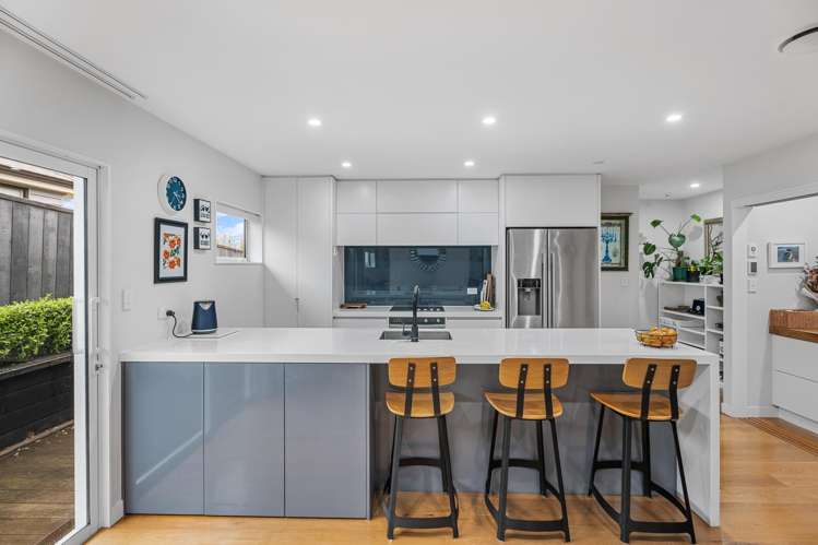 187a Wallace Road Mangere Bridge_5