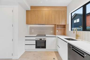 12 Yeovil Road_3