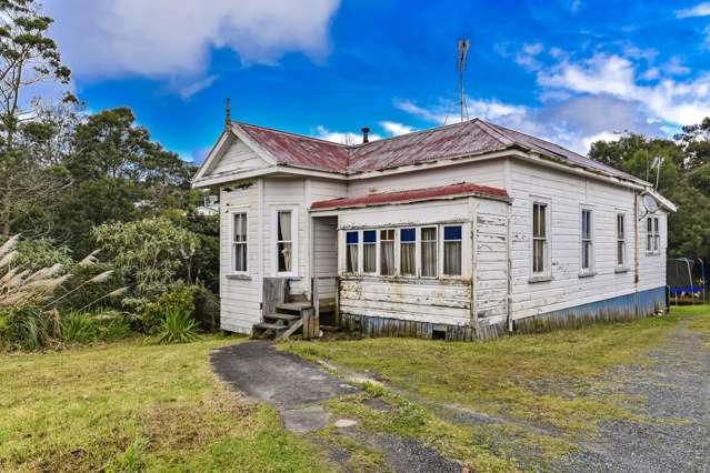 19 Woodhams Street Beach Haven_1