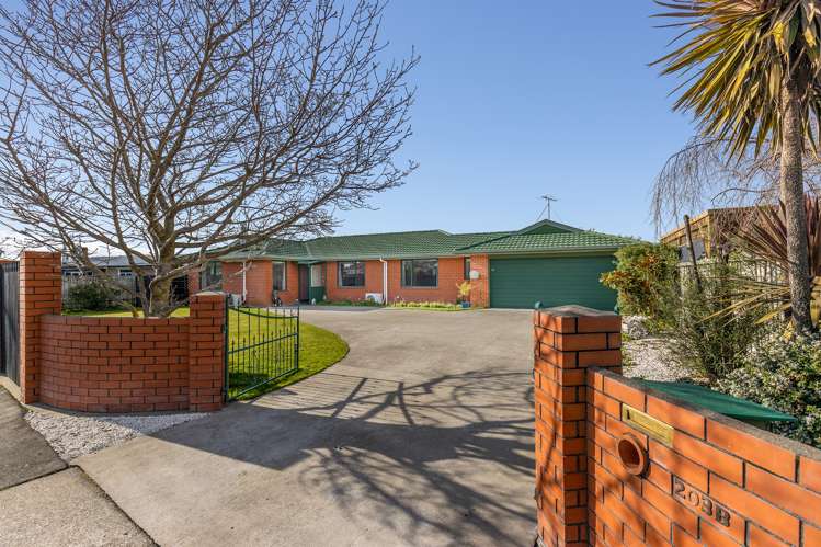203b Maxwell Road Redwoodtown_0