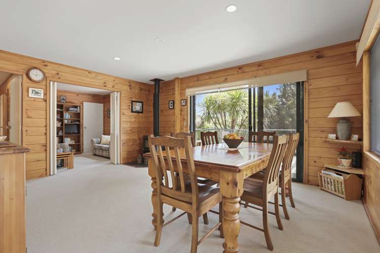 165 Stoney Creek Drive Waitakere_5