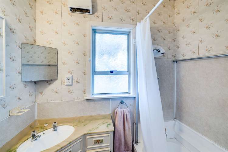 38 Wycliffe Street Onekawa_13