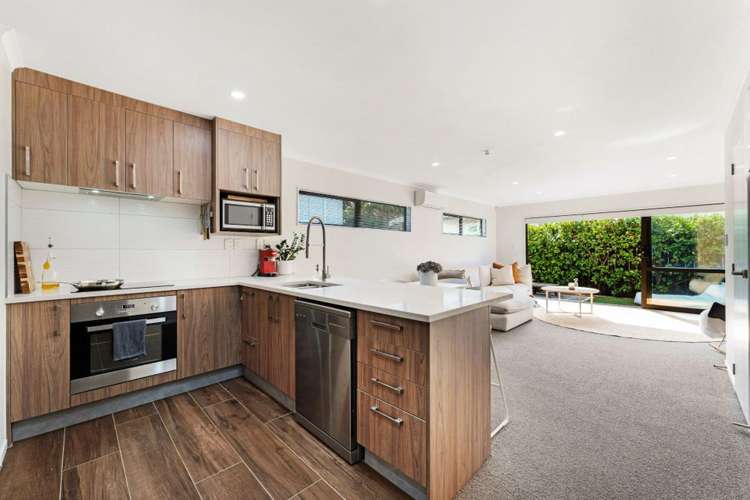 40B Waddell Avenue Point England_1