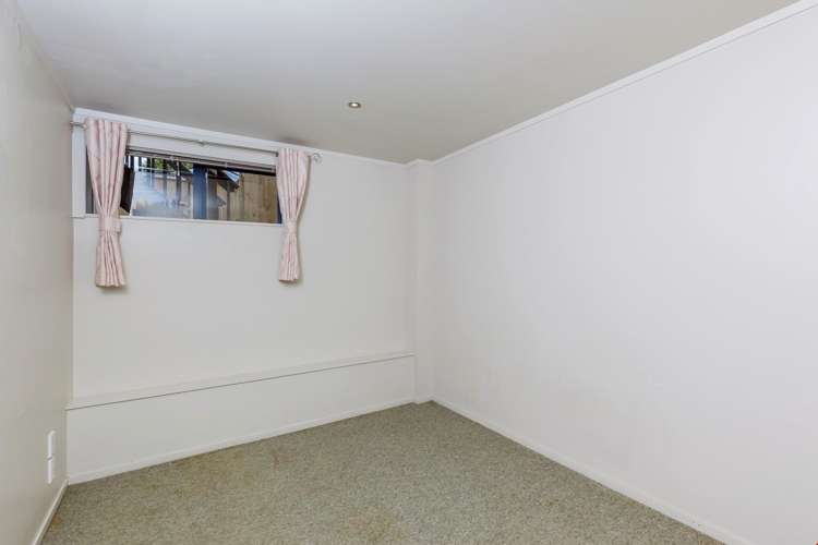 2/32 Waverley Avenue Glenfield_16