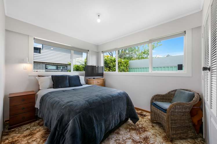 26 Cranwell Street Churton Park_10