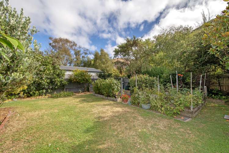 114 Wakefield Avenue Sumner_13