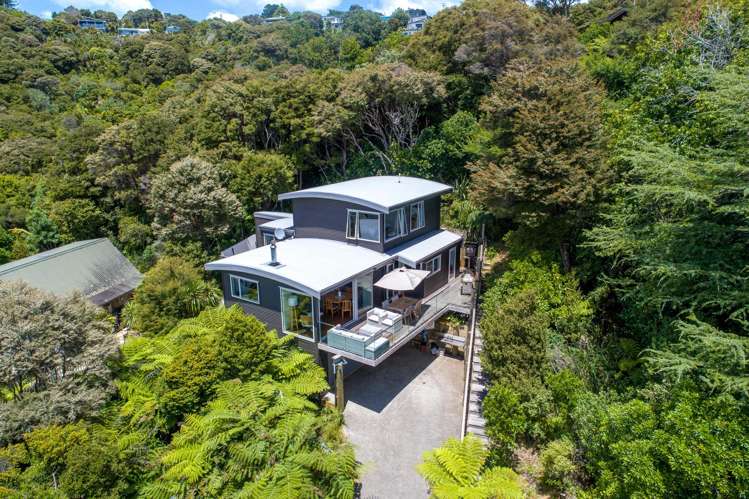 18 Victoria Road North Onetangi_24