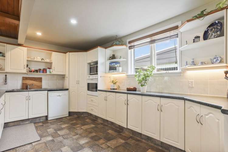 34 Queens Avenue Waikuku Beach_1