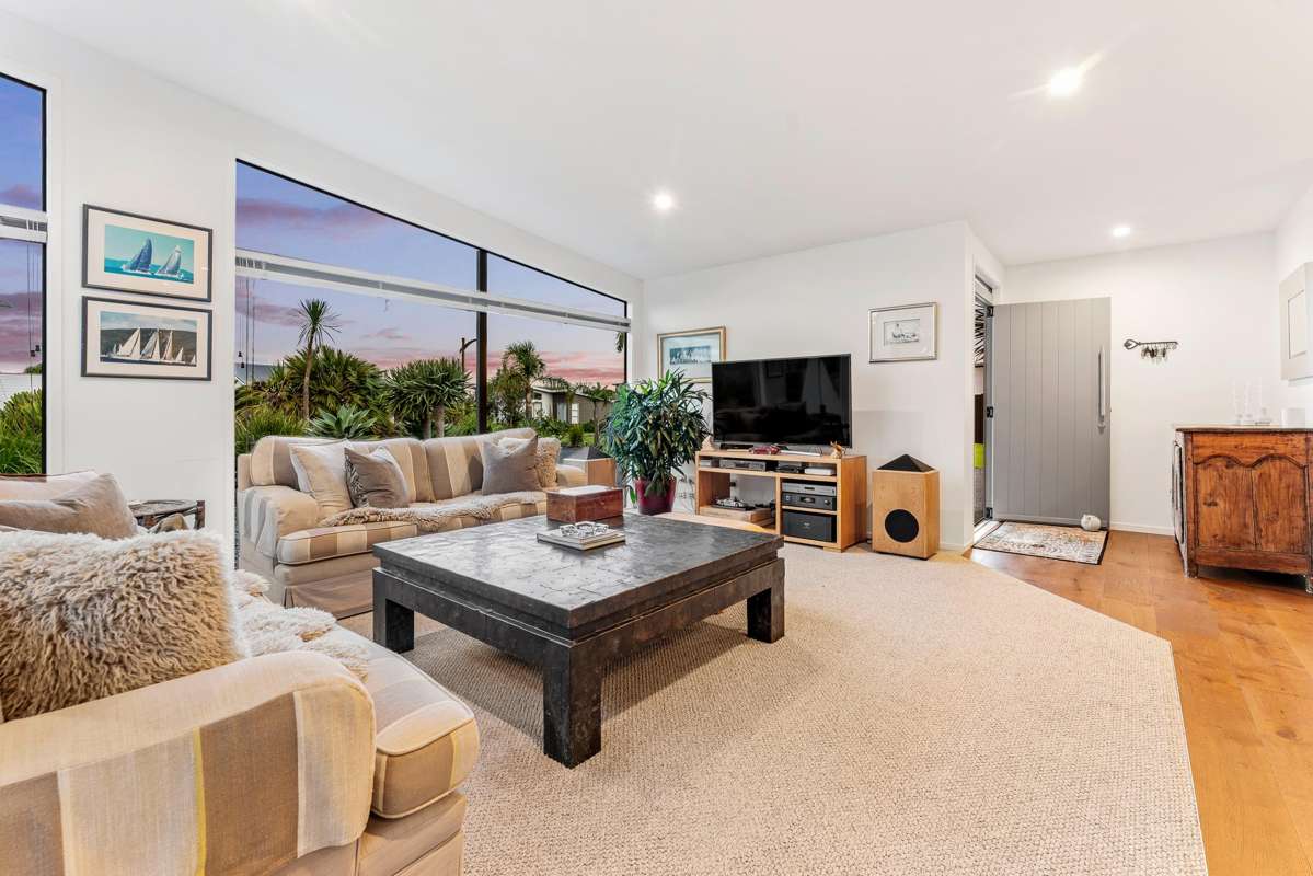 20 Tohora Crescent_2