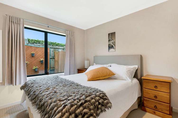 9 Devoy Drive Owhata_18