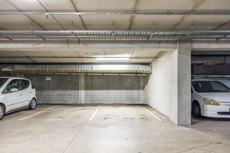 605/2 Dockside Lane Auckland Central_18