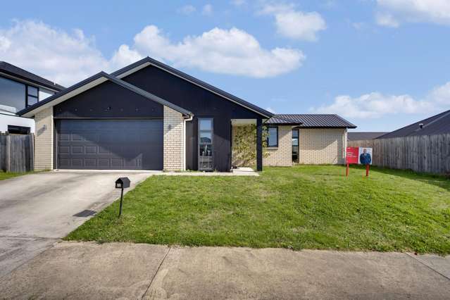 Modern Brick Beauty in Popular Dixon Heights