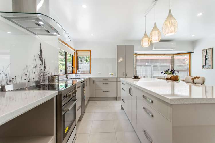 2/20 Reid Road New Lynn_6