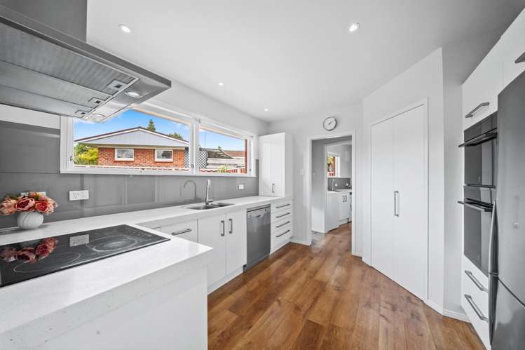 10 Alf Walker Place Papakura_17