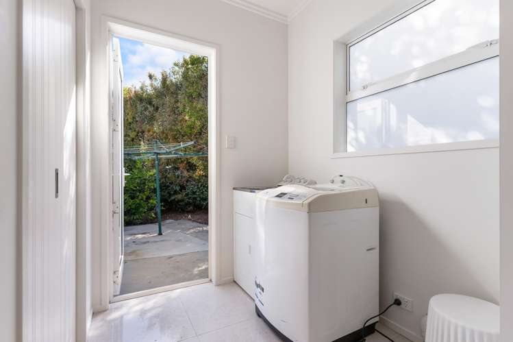 24 Kotanui Avenue Army Bay_42