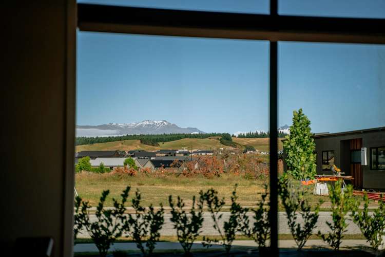 1 Walsh Street Albert Town_19