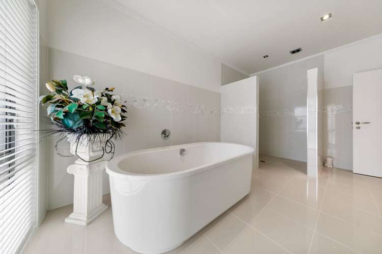 7 Burgundy Park Avenue Henderson_23