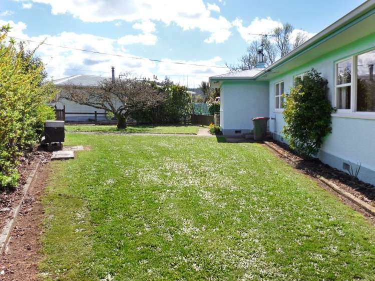 15 Bastin Terrace Wakefield_17