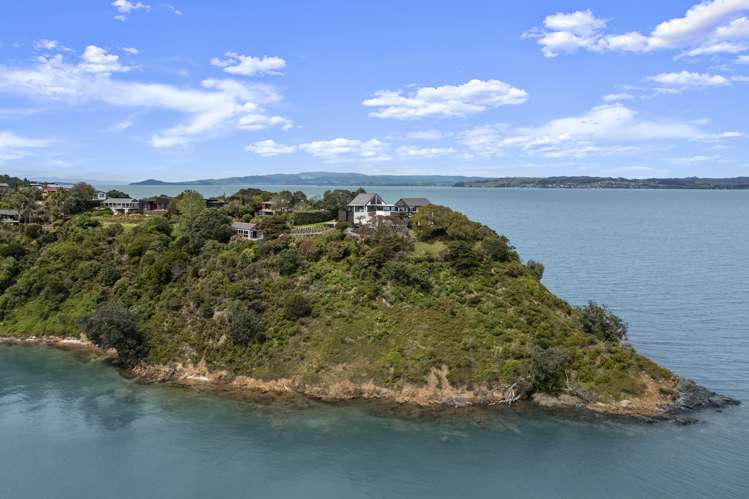 66 Kennedy Point Road Surfdale_49