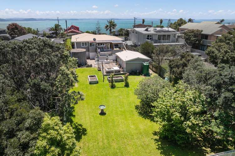 1359 Whangaparaoa Road Army Bay_27