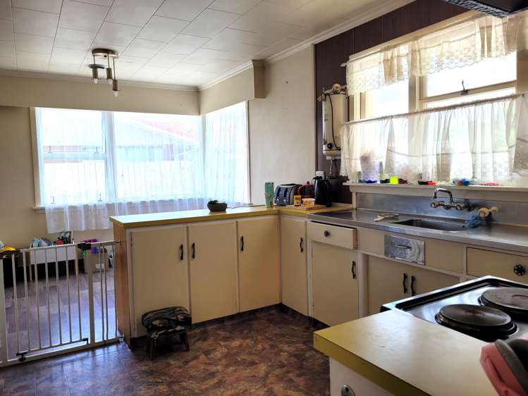 250 Revell Street Hokitika_5