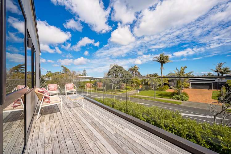78 Fisher Parade Sunnyhills_7