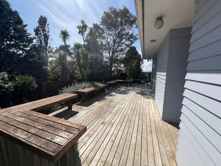 196 Glengarry Road Glen Eden_26