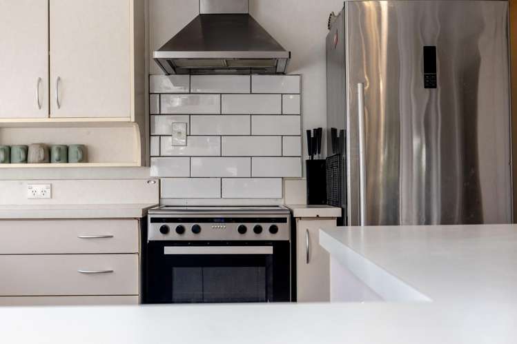 31 Power Road Karoro_10