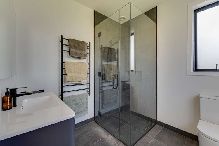 6 Woodpecker Street Lake Hawea_11