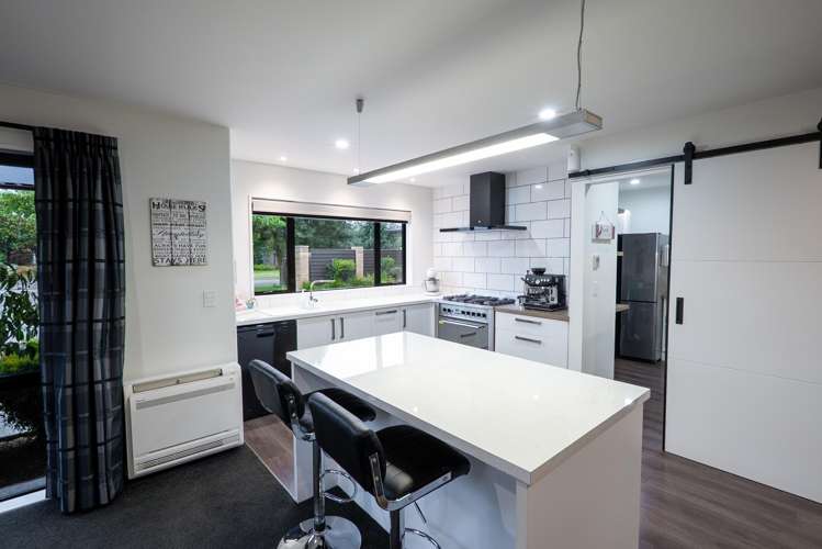 7 Lynley Drive West Melton_5