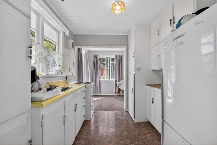 29 Shackleton Grove Stokes Valley_8