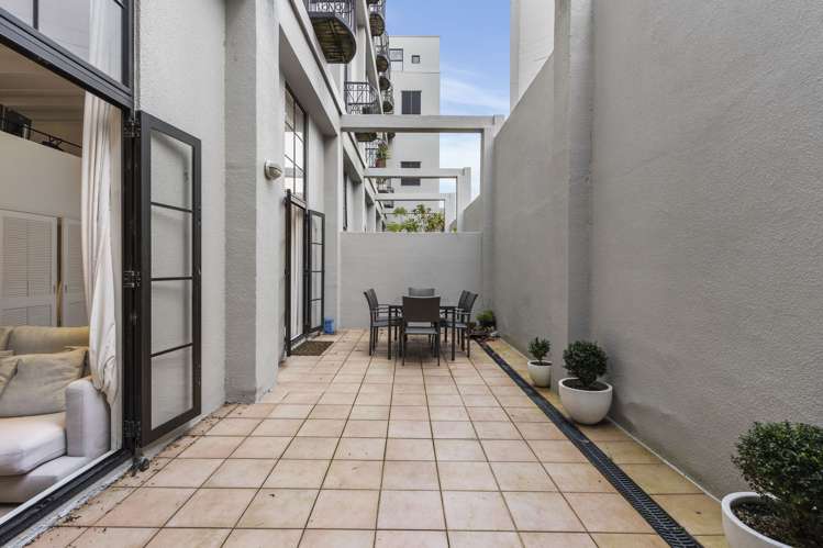 1B/3 Cheshire Street Parnell_6