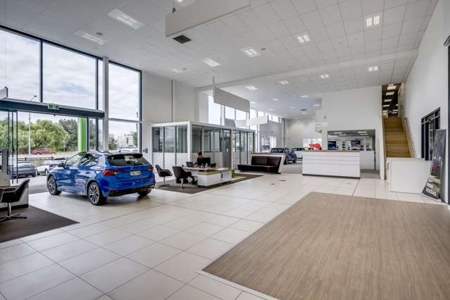 95-111 Ford Road Onekawa_4