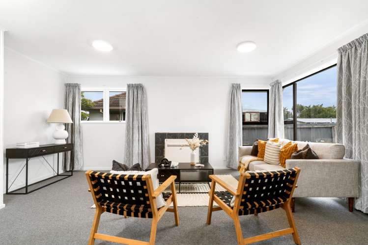 81 Carisbrooke Street Aranui_3