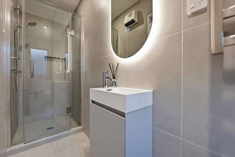 72 & 74 Sycamore Drive Sunnynook_14