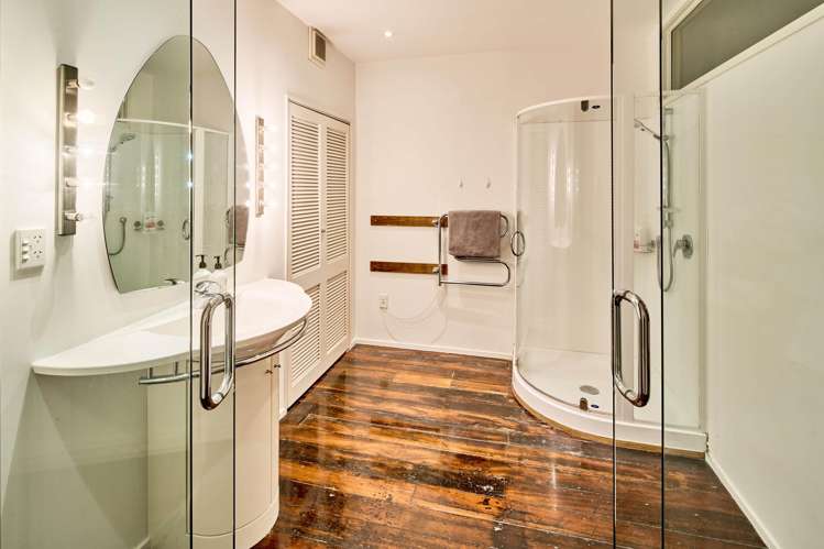 8/20 Egmont Street Wellington Central_6