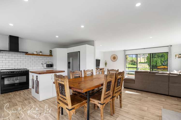 316 Mountain Road Maungaturoto_22