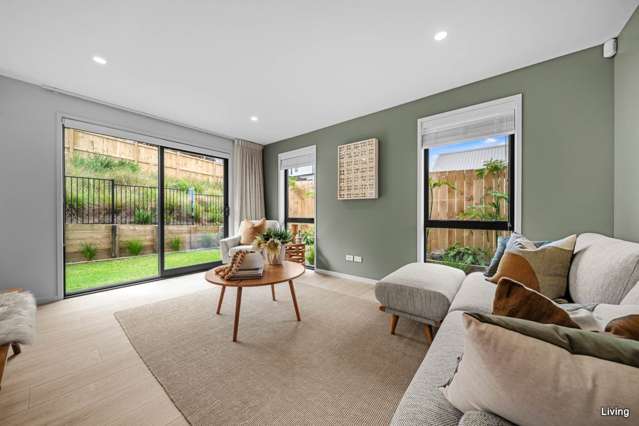 10 Pakirikiri Street Long Bay_3