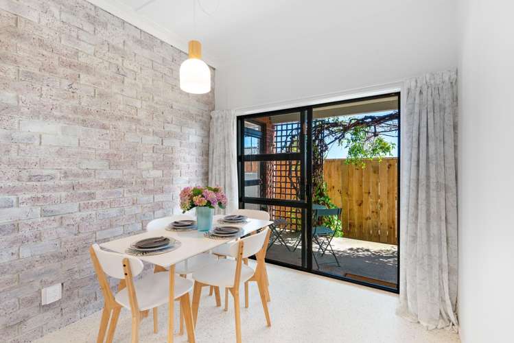 8 Berwick Street Mosgiel_4